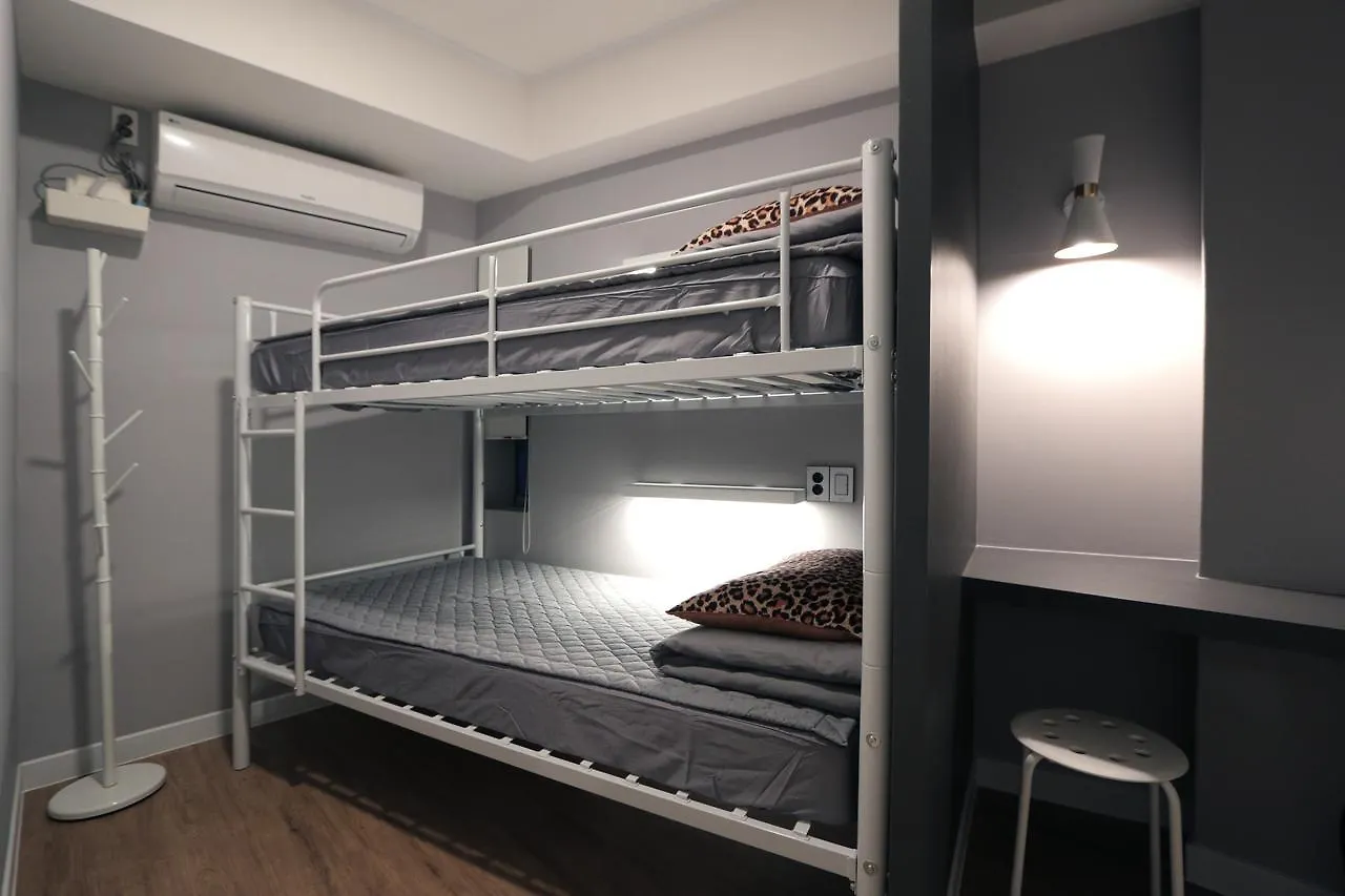 בוסאן Blueboat Hostel Haeundae