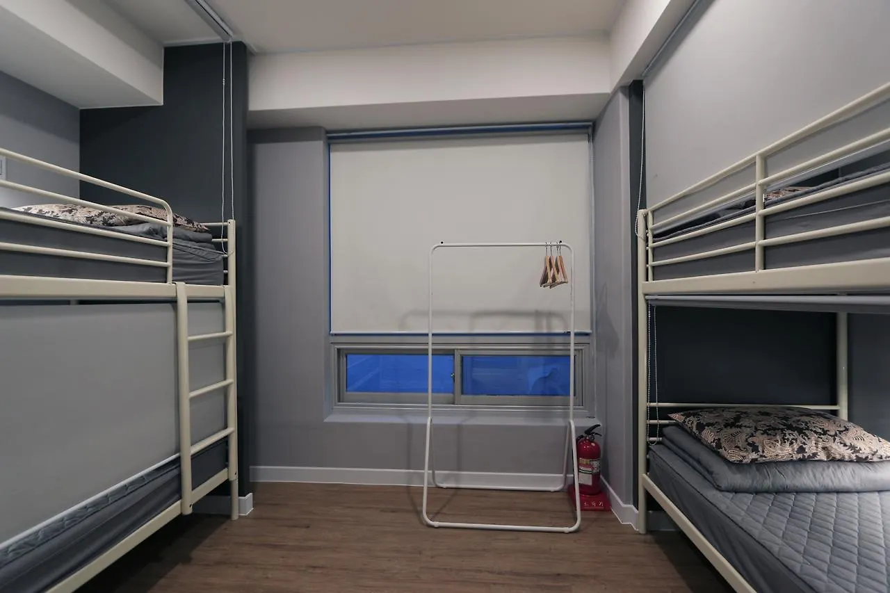 Blueboat Hostel Haeundae Μπουσάν 0*,