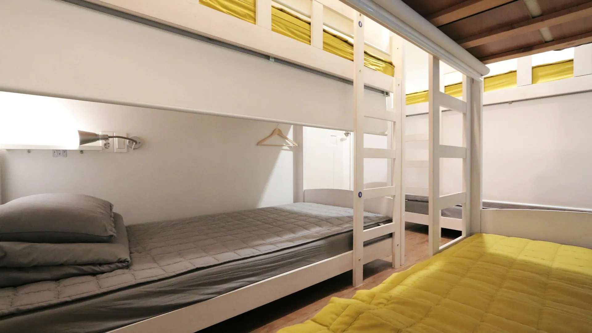 Blueboat Hostel Haeundae Μπουσάν
